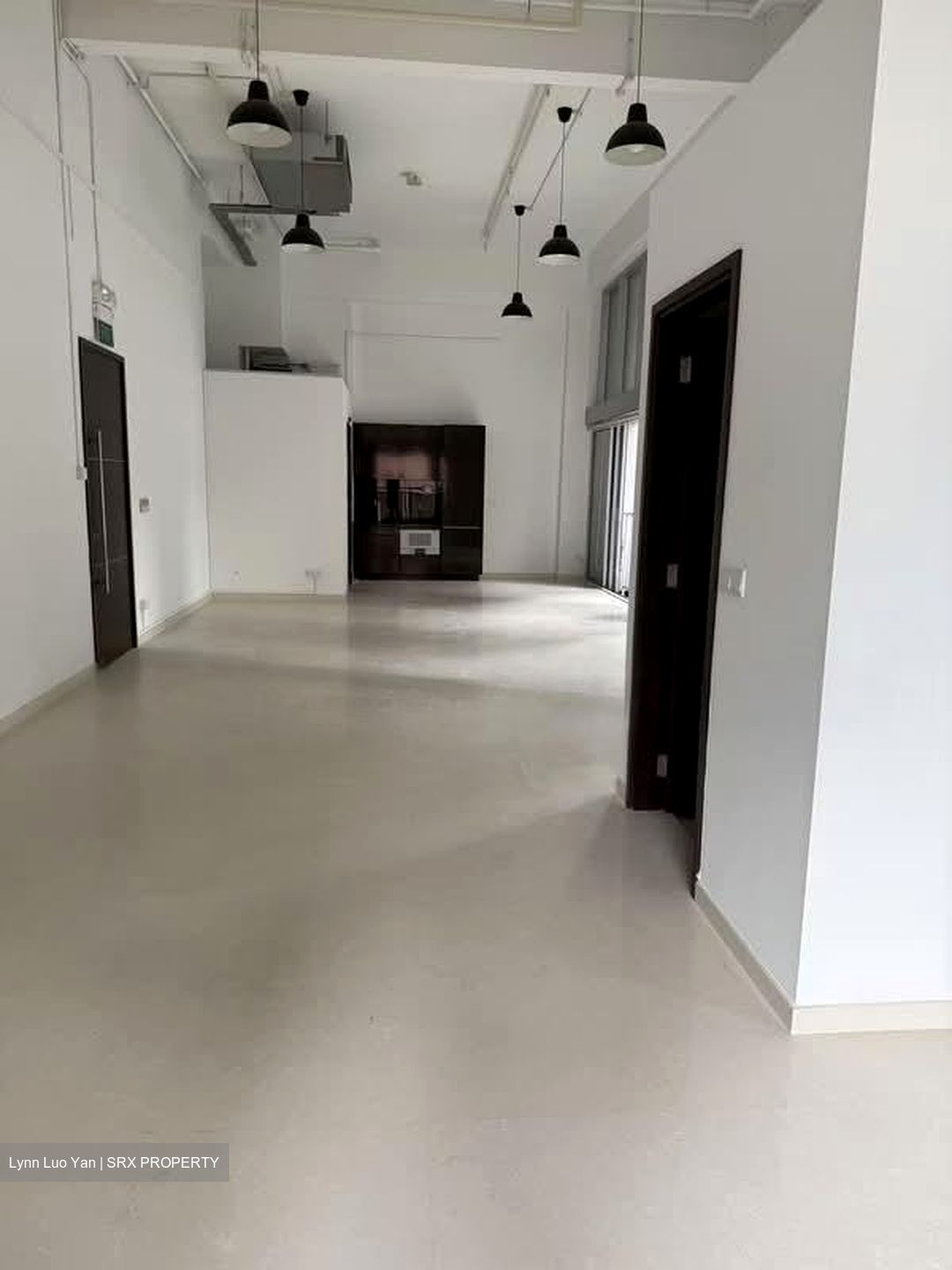 Eon Shenton (D2), Office #585397661